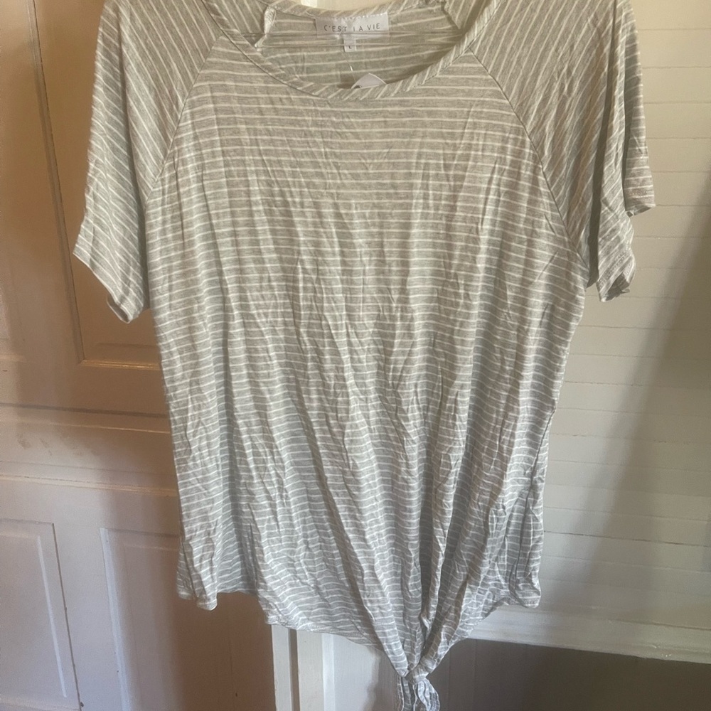 🌸🌸 Gray Striped Knot-Front